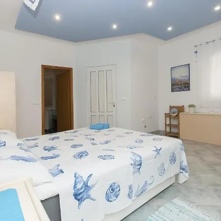 House Fjaka Stanici