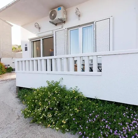 House Fjaka