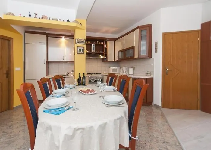 House Fjaka Stanici